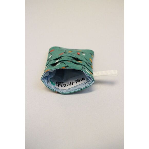 Holiday Lights Scrub POCKET Insert, Organizer & Protector for Nurses, Doctors - Picture 4 of 4
